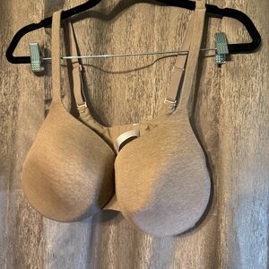 MaidenformSweet Nothings By Lilyette Size 40D Padded Underwire Nude Style # 0892